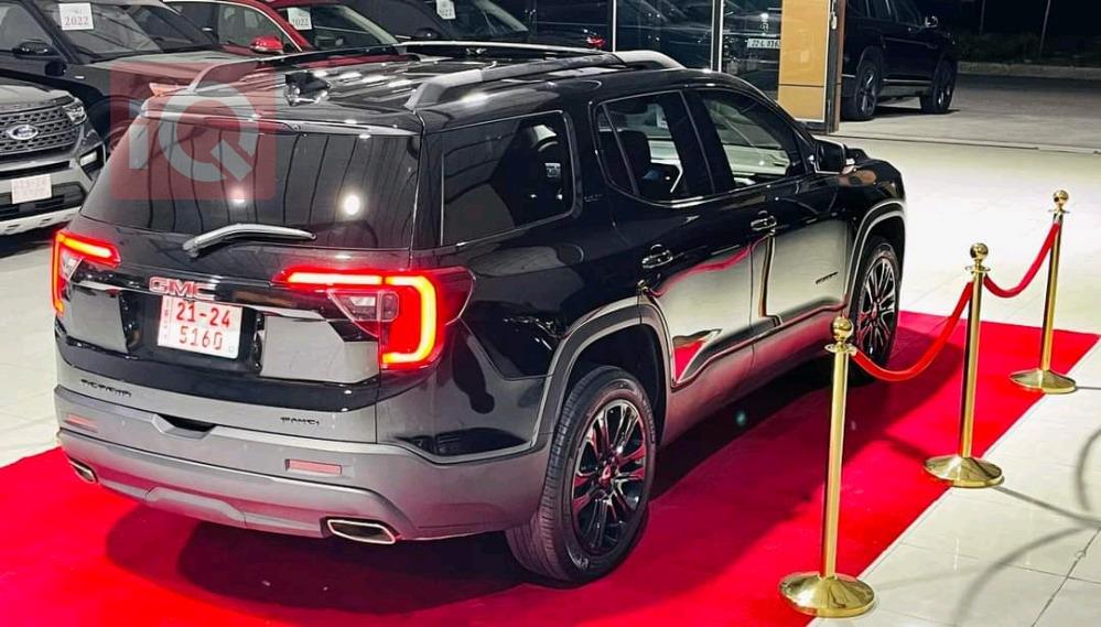 GMC Acadia